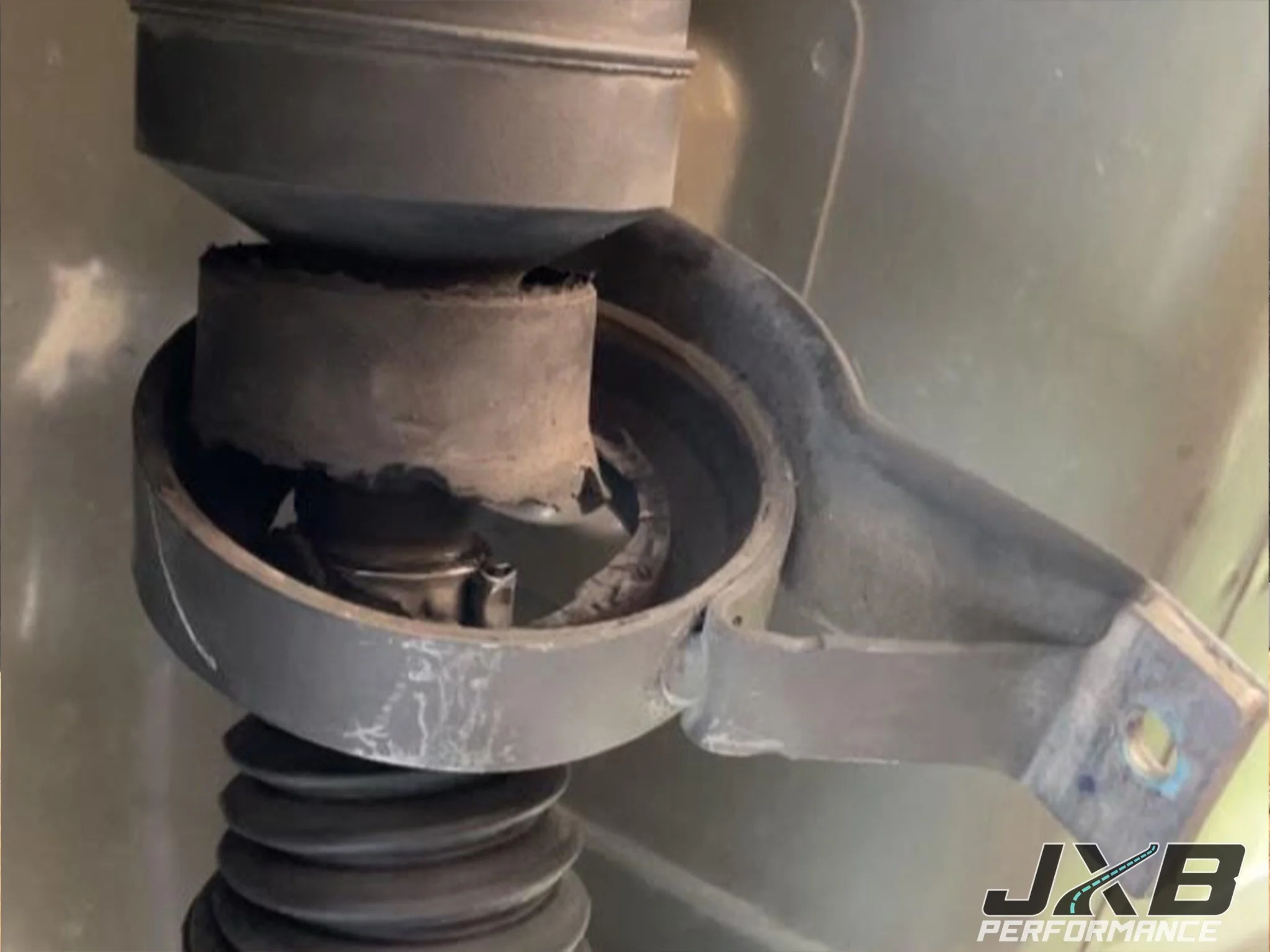 6th gen Explorer/2nd gen Lincoln Aviator (2020+) Driveshaft Center